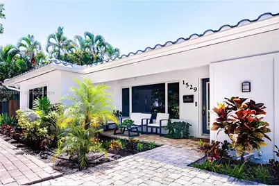 1529 Bayview Dr, Fort Lauderdale, FL 33304 - Photo 16