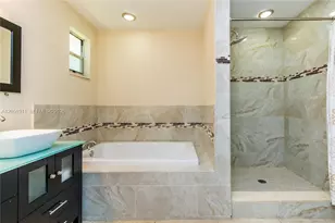 1529 Bayview Dr, Fort Lauderdale, FL 33304 - Photo 22