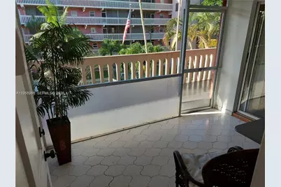 180 12 #15c, Hallandale Beach, FL 33009 - Photo 12