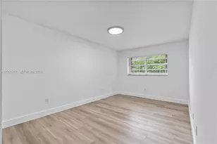 8340 SW 154th Ave, Miami, FL 33193 - Photo 12