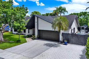 13370 SW 99th Terrace, Miami, FL 33186 - Photo 2