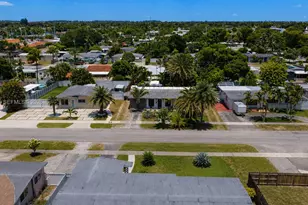5865 W 13th Ave, Hialeah, FL 33012 - Photo 8