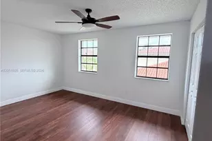 9850 Hammocks Blvd, Miami, FL 33196 - Photo 18