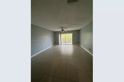 2740 Forest Hills Blvd #202, Coral Springs, FL 33065 - Photo 6