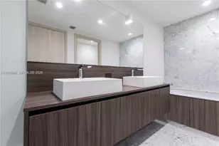 1000 Brickell Plaza, Miami, FL 33131 - Photo 16