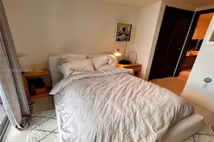 1000 Brickell Plaza, Miami, FL 33131 - Photo 10