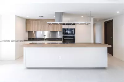 1000 Brickell Plz #2110, Miami, FL 33131 - Photo 1