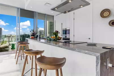 700 NE 26th Ter #1005, Miami, FL 33137 - Photo 8