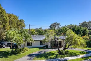 9801 SW 73rd Ct, Pinecrest, FL 33156 - Photo 14
