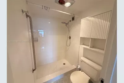 1200 Hibiscus Ave #902, Pompano Beach, FL 33062 - Photo 10
