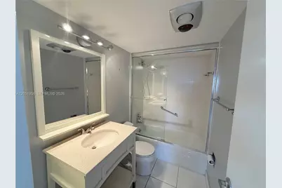 1200 Hibiscus Ave #902, Pompano Beach, FL 33062 - Photo 6