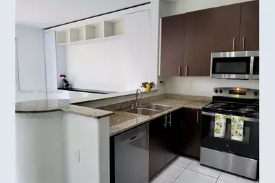 11252 NW 54th Ter, Doral, FL 33178 - Photo 8