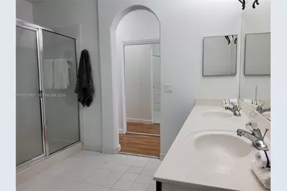 11252 NW 54th Ter, Doral, FL 33178 - Photo 14