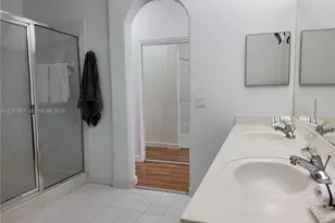 11252 NW 54th Terrace, Doral, FL 33178 - Photo 14