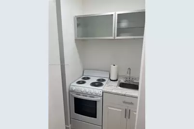 320 NE 160th St #A, Miami, FL 33162 - Photo 6