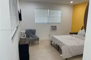 320 NE 160th St, Miami, FL 33162 - Photo 4
