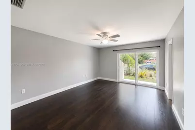 520 SW 167th Ter, Weston, FL 33326 - Photo 16