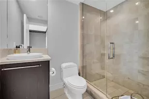 17121 Collins Ave, Sunny Isles Beach, FL 33160 - Photo 50