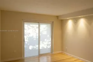 400 Valencia Ave, Coral Gables, FL 33134 - Photo 10