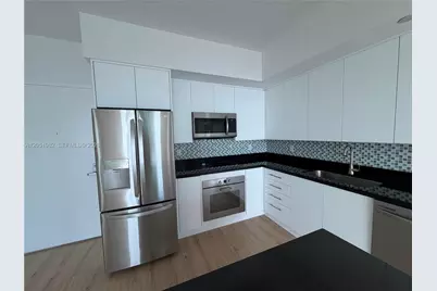 92 SW 3rd St #5012, Miami, FL 33130 - Photo 4