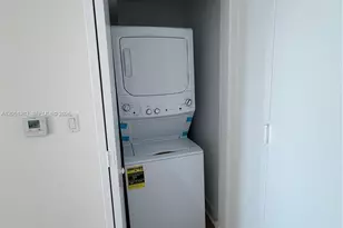 92 SW 3rd St, Miami, FL 33130 - Photo 42