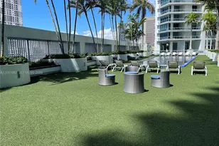 92 SW 3rd St, Miami, FL 33130 - Photo 18