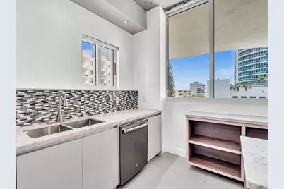 444 NE 30th St #608, Miami, FL 33137 - Photo 28