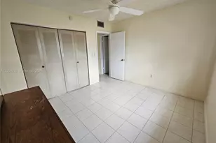 8990 SW 24th St, Miami, FL 33165 - Photo 10