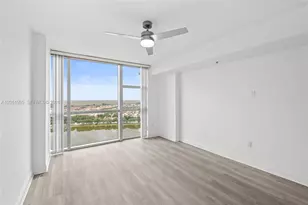 2681 N Flamingo Rd, Sunrise, FL 33323 - Photo 16
