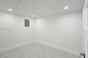 18061 Biscayne Blvd, Aventura, FL 33160 - Photo 16