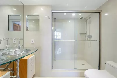 19999 E Country Club Dr #1406, Aventura, FL 33180 - Photo 14