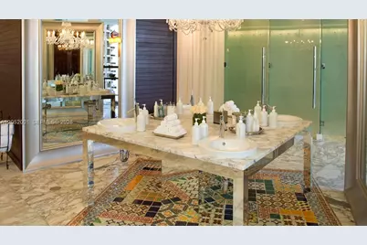475 Brickell Ave #3207, Miami, FL 33131 - Photo 24