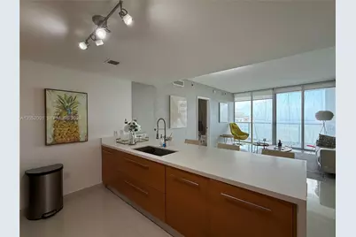 475 Brickell Ave #3207, Miami, FL 33131 - Photo 4