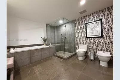 475 Brickell Ave #3207, Miami, FL 33131 - Photo 18