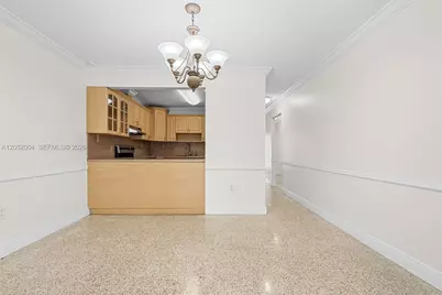 1333 W 37th St, Hialeah, FL 33012 - Photo 14