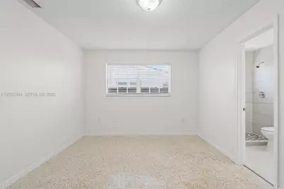 1333 W 37th St, Hialeah, FL 33012 - Photo 18