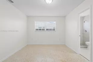 1333 W 37th St, Hialeah, FL 33012 - Photo 18