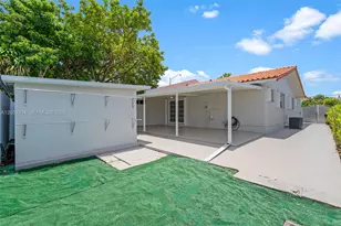 1333 W 37th St, Hialeah, FL 33012 - Photo 32