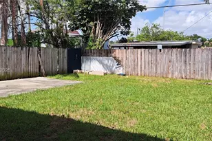 9754 NW 26th Ave, Miami, FL 33147 - Photo 26