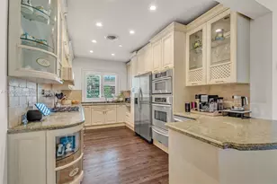 168 Morningside Dr, Coral Gables, FL 33133 - Photo 8