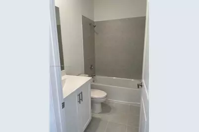825 NE 211th St #825, Miami, FL 33179 - Photo 14
