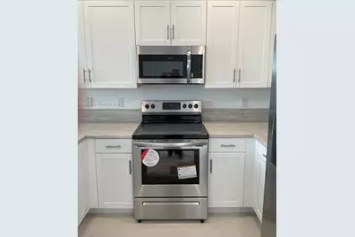 825 NE 211th St #825, Miami, FL 33179 - Photo 10