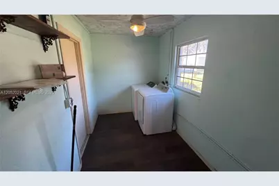 322 W Sample Ave, Other City - In The State Of Florida, FL 33851 - Photo 6