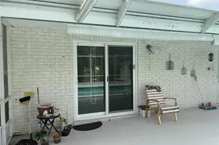 19120 Bel Aire Dr, Cutler Bay, FL 33157 - Photo 22