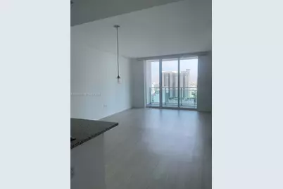 951 Brickell Ave #2803, Miami, FL 33131 - Photo 2