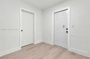 2002 NW 87th St, Miami, FL 33147 - Photo 20