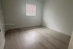 2002 NW 87th St, Miami, FL 33147 - Photo 10