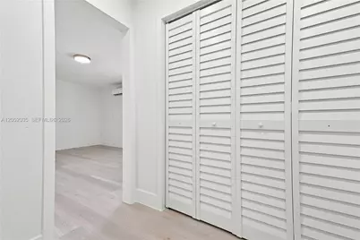 2002 NW 87th St, Miami, FL 33147 - Photo 26