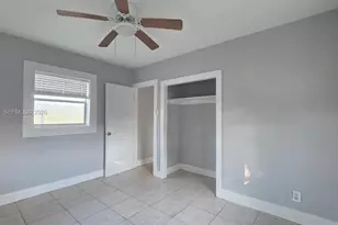 1430 NW 7th St, Fort Lauderdale, FL 33311 - Photo 10