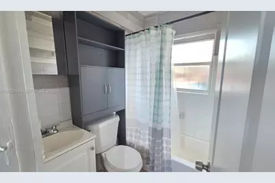 1430 NW 7th St, Fort Lauderdale, FL 33311 - Photo 8